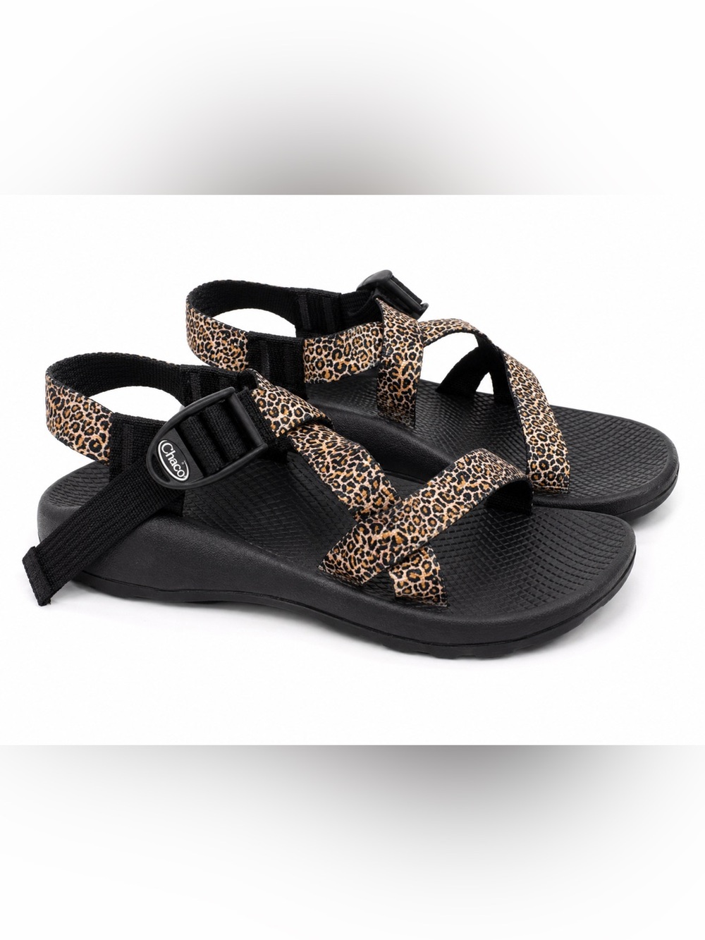 Chaco Z/Cloud Leopard Print Sports Sandals Women’s Sz 6 Black Adjustable Comfort